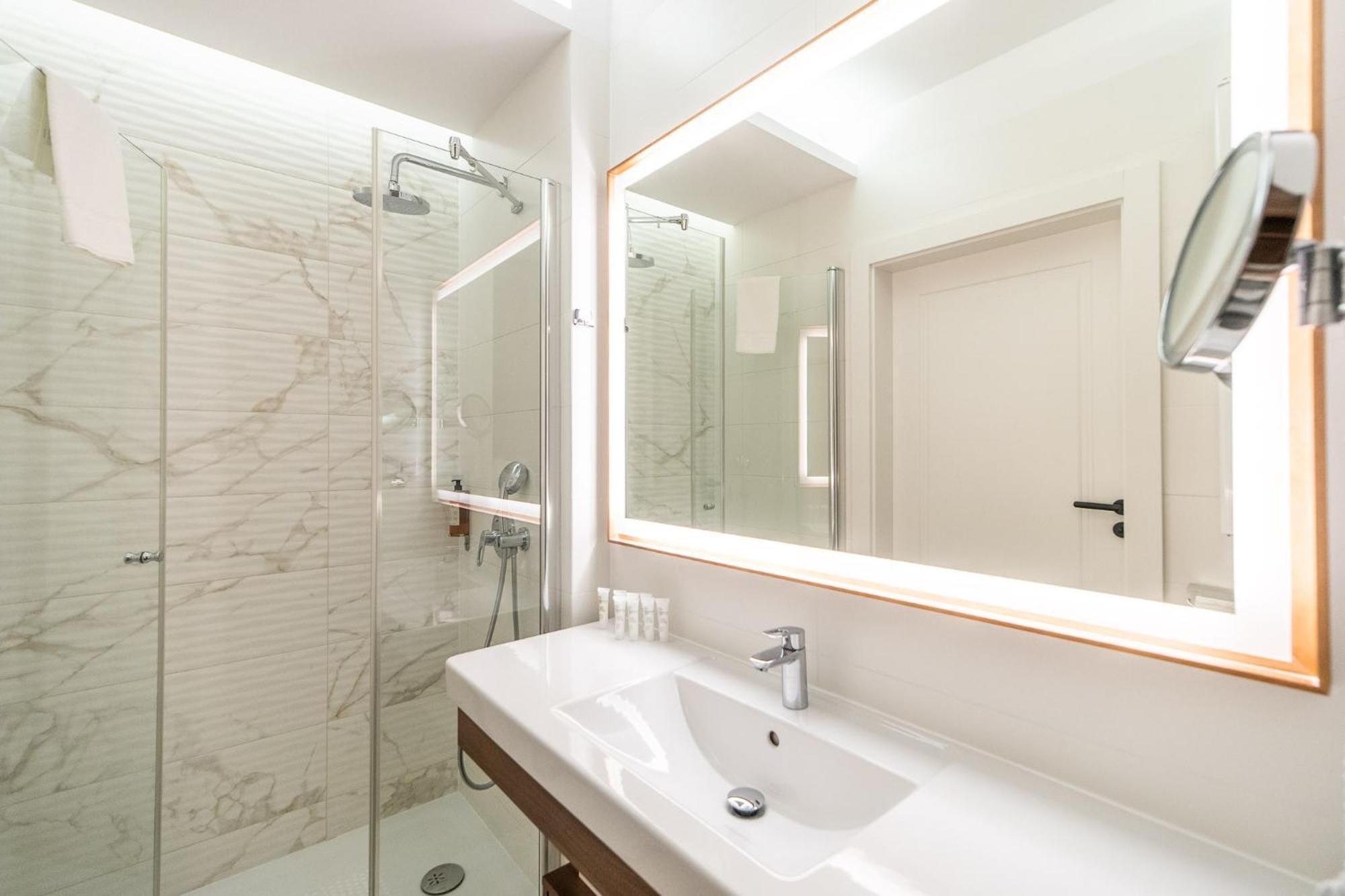 Bel Mare Lux Apartment B105 With Patio Garden By Noclegi Renters Miedzyzdroje Exterior foto